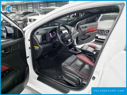 HYUNDAI ELANTRA (AVANTE) 1.6 TURBO SPORT