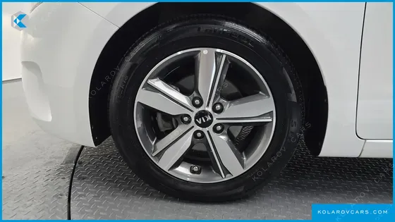 KIA K3 TRENDY