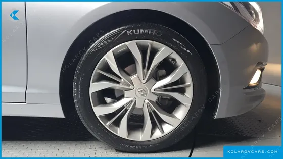 HYUNDAI SONATA 2.0 SMART