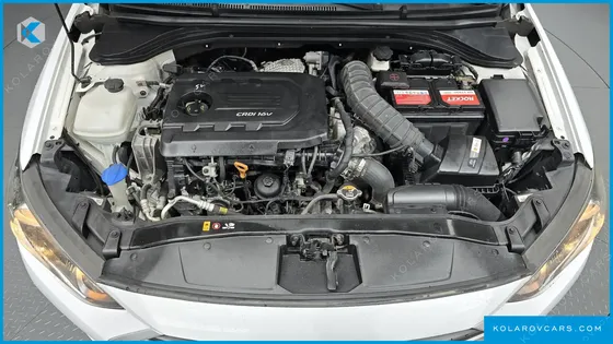 HYUNDAI ELANTRA (AVANTE) 1.6 E-VGT SMART