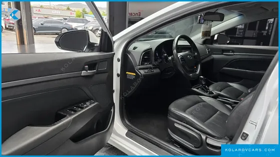 HYUNDAI ELANTRA (AVANTE) 1.6 E-VGT SMART