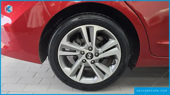 HYUNDAI ELANTRA (AVANTE) 1.6 GDI PREMIUM