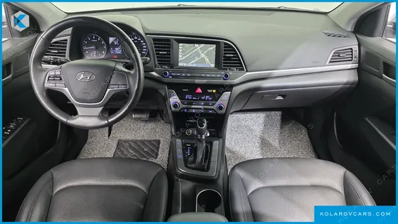 HYUNDAI ELANTRA (AVANTE) 1.6 GDI SMART