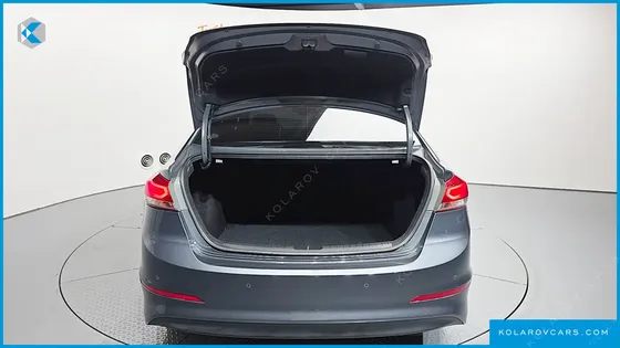 HYUNDAI ELANTRA (AVANTE) 1.6 GDI MODERN