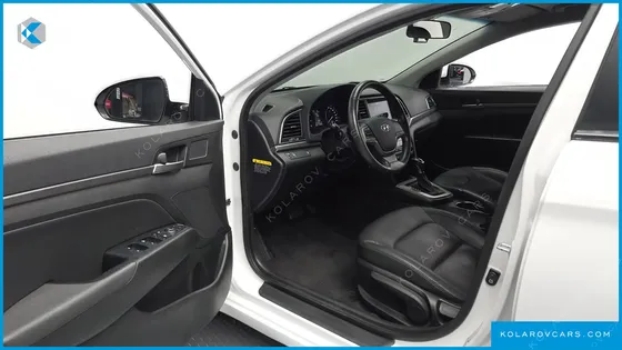HYUNDAI ELANTRA (AVANTE) 1.6 GDI SMART