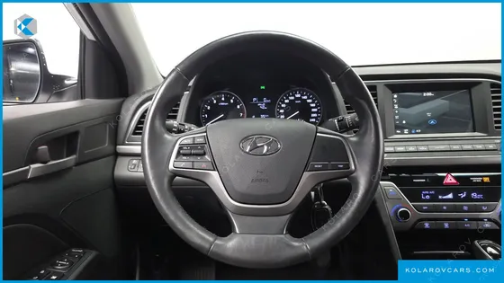 HYUNDAI ELANTRA (AVANTE) 1.6 GDI SMART