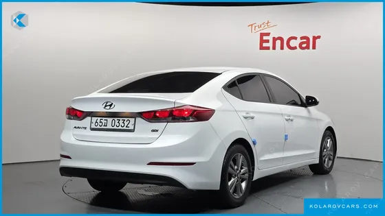 HYUNDAI ELANTRA (AVANTE) 1.6 GDI SMART