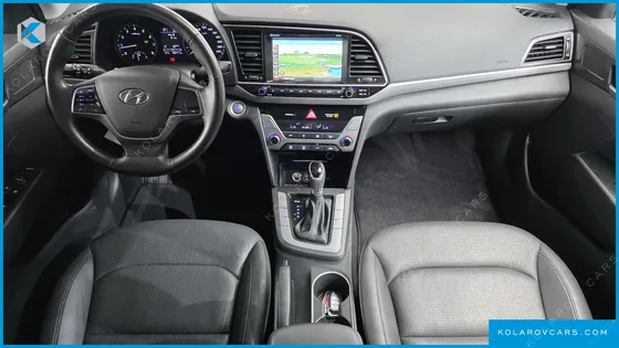 HYUNDAI ELANTRA (AVANTE) 1.6 GDI SMART