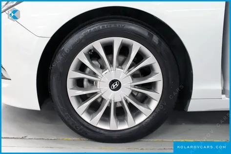 HYUNDAI SONATA 2.0 CARE+