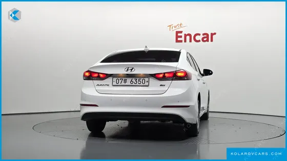 HYUNDAI ELANTRA (AVANTE) 1.6 GDI SMART