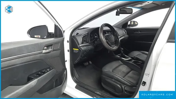 HYUNDAI ELANTRA (AVANTE) 1.6 GDI SMART