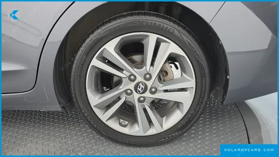 HYUNDAI ELANTRA (AVANTE) 1.6 GDI PREMIUM