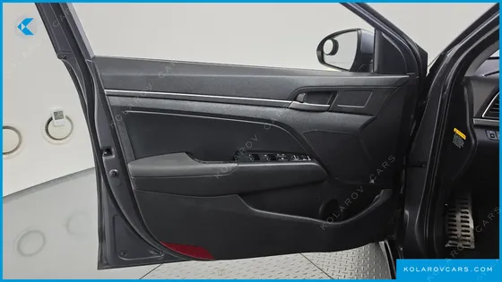 HYUNDAI ELANTRA (AVANTE) 1.6 GDI PREMIUM