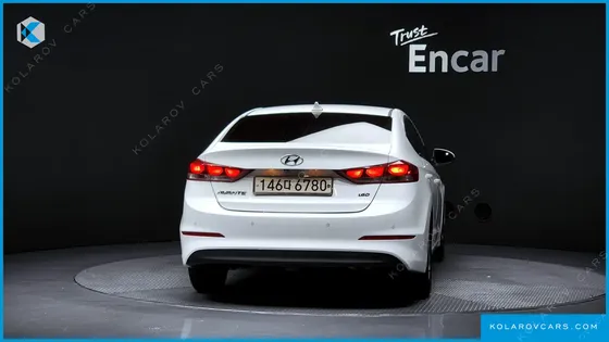 HYUNDAI ELANTRA (AVANTE) 1.6 E-VGT SMART