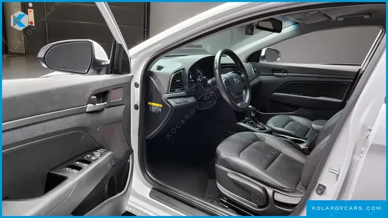 HYUNDAI ELANTRA (AVANTE) 1.6 E-VGT SMART