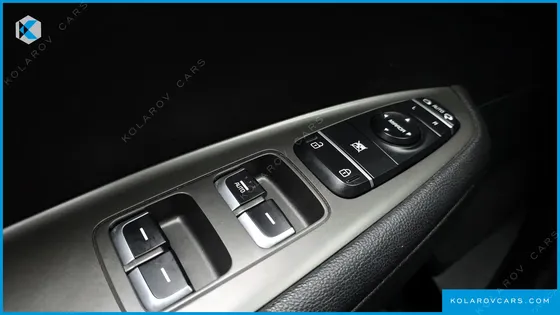 KIA K5 2.0 LPI RENTAL CAR