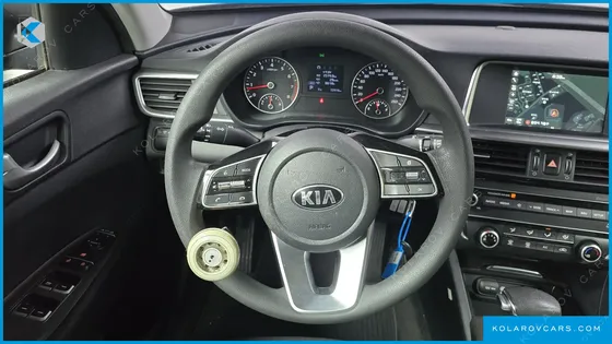 KIA K5 2.0 LPI RENTAL CAR