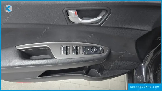 KIA K5 2.0 LPI RENTAL CAR