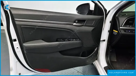 HYUNDAI ELANTRA (AVANTE) 1.6 GDI VALUE PLUS