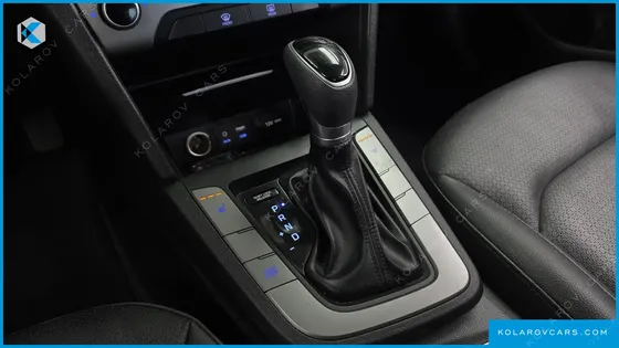 HYUNDAI ELANTRA (AVANTE) 1.6 GDI VALUE PLUS