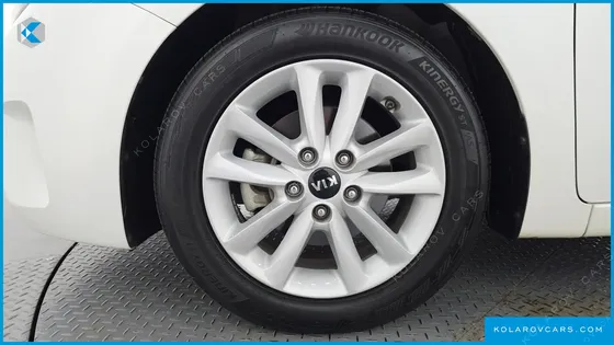 KIA K3 TRENDY