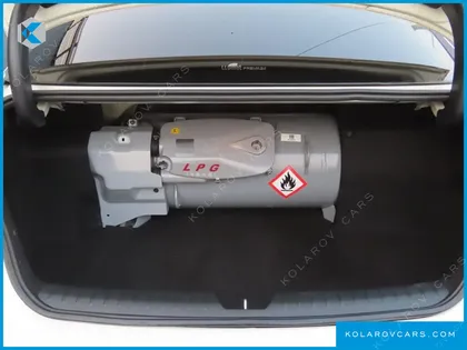 KIA K5 2.0 LPI RENTAL CAR