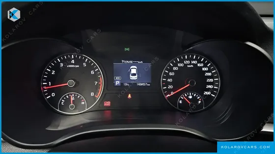 KIA K5 2.0 LPI RENTAL CAR