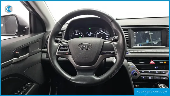 HYUNDAI ELANTRA (AVANTE) 1.6 GDI SMART