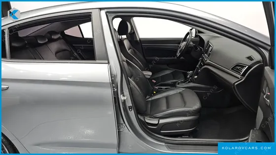 HYUNDAI ELANTRA (AVANTE) 1.6 GDI SMART