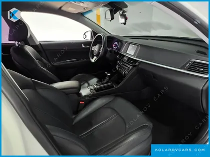 KIA K5 2.0 LPI RENTAL CAR