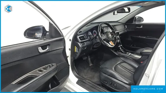 KIA K5 2.0 LPI RENTAL CAR