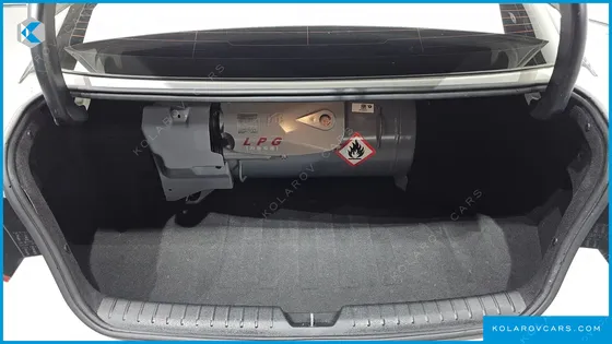 KIA K5 2.0 LPI RENTAL CAR