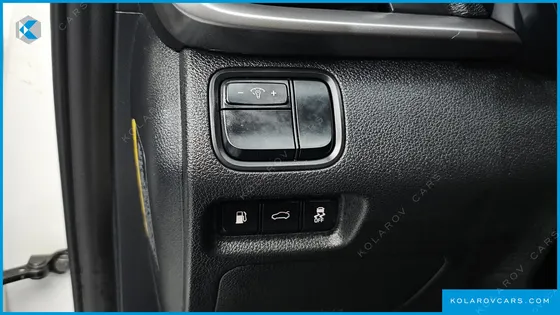 KIA K5 2.0 LPI RENTAL CAR