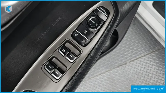 KIA K5 2.0 LPI RENTAL CAR