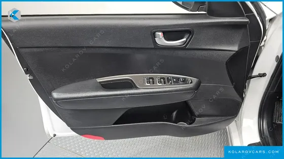 KIA K5 2.0 LPI RENTAL CAR