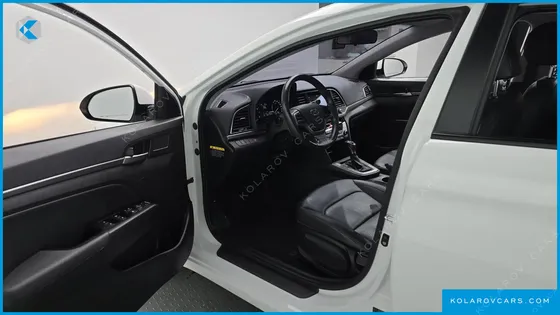HYUNDAI ELANTRA (AVANTE) 1.6 GDI SMART