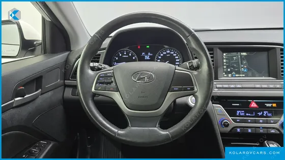 HYUNDAI ELANTRA (AVANTE) 1.6 GDI SMART
