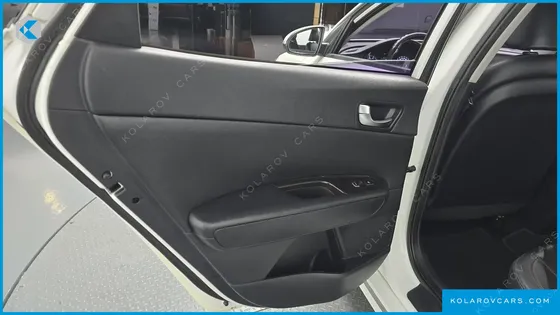 KIA K5 2.0 LPI RENTAL CAR