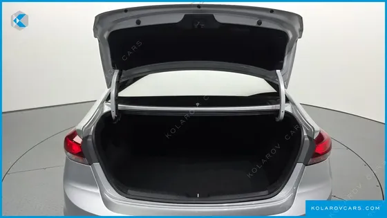 HYUNDAI ELANTRA (AVANTE) 1.6 GDI VALUE PLUS