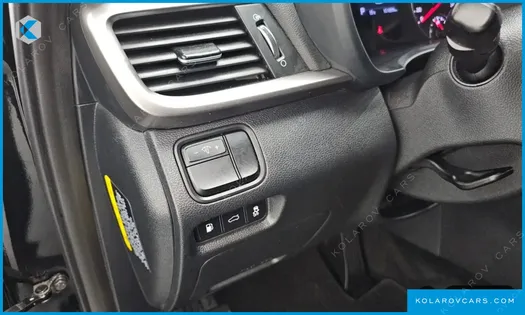 KIA K5 2.0 LPI RENTAL CAR
