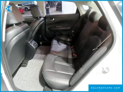 KIA K5 2.0 LPI RENTAL CAR