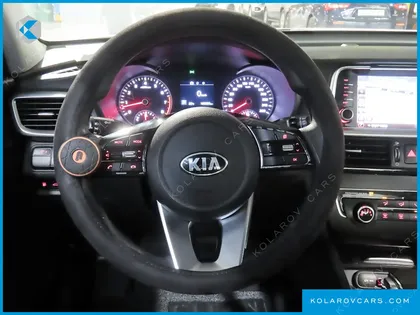 KIA K5 2.0 LPI RENTAL CAR