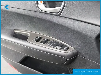 KIA K5 2.0 LPI RENTAL CAR