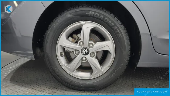 HYUNDAI ELANTRA (AVANTE) 1.6 GDI SMART
