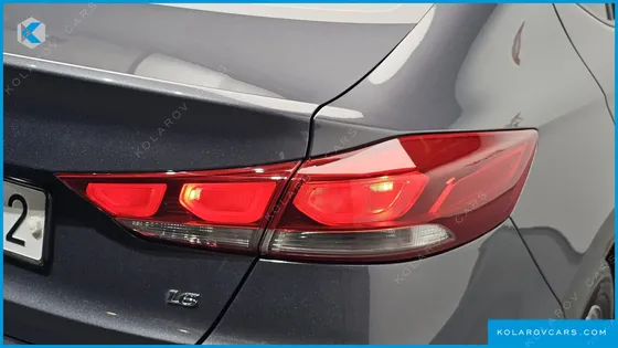 HYUNDAI ELANTRA (AVANTE) 1.6 GDI SMART