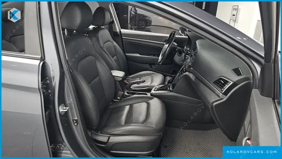 HYUNDAI ELANTRA (AVANTE) 1.6 GDI SMART