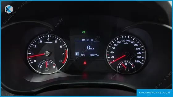 KIA K5 2.0 LPI RENTAL CAR