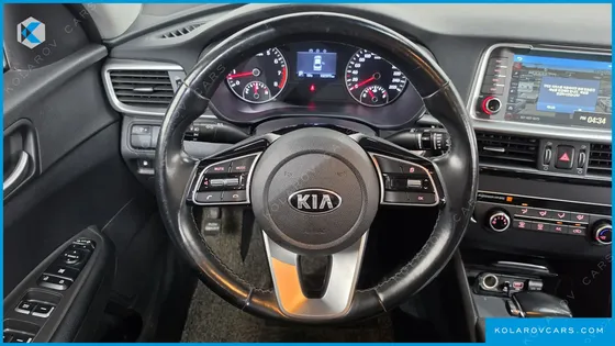 KIA K5 2.0 LPI RENTAL CAR