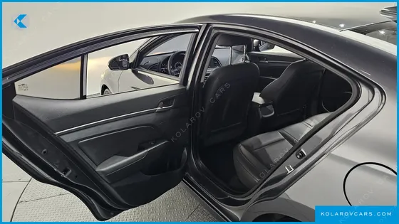 HYUNDAI ELANTRA (AVANTE) 1.6 GDI VALUE PLUS