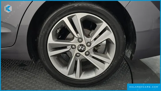 HYUNDAI ELANTRA (AVANTE) 1.6 GDI VALUE PLUS